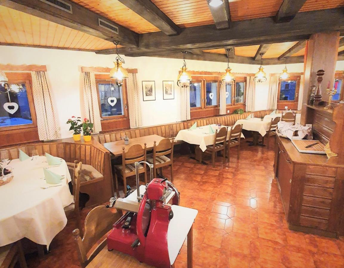 Hotel-Restaurant Grina Simplon Luaran gambar